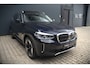 BMW iX3 High Executive 80 kWh | Panoramadak | Keyless | Stoelverwarming | Harman Kardon | Memory Seat | Head-Up Display | 360 Camera | Adaptief Onderstel | Trekhaak | Adaptive LED | Elektrische Stoelen | Apple Carplay |