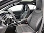 Mercedes-Benz A-klasse 250 e Business Solution AMG | Panoramaschuifdak | Stoelverwarming | Multibeam LED | Smartphone integratie | Sfeerverlichting 64 kleuren | Extra USB-poorten |