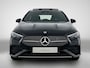 Mercedes-Benz A-klasse 250 e Business Solution AMG | Panoramaschuifdak | Stoelverwarming | Multibeam LED | Smartphone integratie | Sfeerverlichting 64 kleuren | Extra USB-poorten |