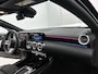 Mercedes-Benz A-klasse 250 e Business Solution AMG | Panoramaschuifdak | Stoelverwarming | Multibeam LED | Smartphone integratie | Sfeerverlichting 64 kleuren | Extra USB-poorten |