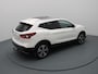 Nissan Qashqai 140pk DIG-T N-Connecta 360° Camera | Cruise | Parkeersens. v+a | Trekhaak | Panoramadak