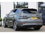 Porsche Cayenne 3.0 E-Hybrid / Sport-Chrono / Sport-Design / Luchtvering / Bose / Panorama / Vol Opties / NIEUWSTAAT
