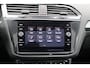 Volkswagen Tiguan 1.4 TSI Comfortline Business | Schuif/kanteldak | Adapt. Cruise | Trekhaak | Verw. Voorstoelen | DAB | 20" LMV |