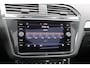 Volkswagen Tiguan 1.4 TSI Comfortline Business | Schuif/kanteldak | Adapt. Cruise | Trekhaak | Verw. Voorstoelen | DAB | 20" LMV |