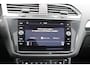 Volkswagen Tiguan 1.4 TSI Comfortline Business | Schuif/kanteldak | Adapt. Cruise | Trekhaak | Verw. Voorstoelen | DAB | 20" LMV |