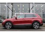 Volkswagen Tiguan 1.4 TSI Comfortline Business | Schuif/kanteldak | Adapt. Cruise | Trekhaak | Verw. Voorstoelen | DAB | 20" LMV |