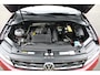 Volkswagen Tiguan 1.4 TSI Comfortline Business | Schuif/kanteldak | Adapt. Cruise | Trekhaak | Verw. Voorstoelen | DAB | 20" LMV |