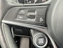Alfa Romeo Stelvio 2.0 T 280 Pk AWD First Edition Xenon Navigatie Camera Elek Stoelen Leder Stoel + Stuurverwarming 19 inch Velgen DAB Super nette staat en lage kilometerstand !