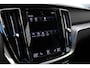 Volvo V60 2.0 B3 Momentum Advantage | Moritz leder Charcoal bekleding | Dealeronderhouden | Getinte ramen | Climate Pack | Park Asist Pack | Camera achter | Zitverlenging voorstoelen | City Safety | Verwarmbare voorstoelen | 2-Zone Climate Control | Volvo on Call | Verwarmbaar stuurwiel |  Apple Carplay & Android Auto |