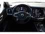 Volvo V60 2.0 B3 Momentum Advantage | Moritz leder Charcoal bekleding | Dealeronderhouden | Getinte ramen | Climate Pack | Park Asist Pack | Camera achter | Zitverlenging voorstoelen | City Safety | Verwarmbare voorstoelen | 2-Zone Climate Control | Volvo on Call | Verwarmbaar stuurwiel |  Apple Carplay & Android Auto |