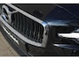 Volvo V60 2.0 B3 Momentum Advantage | Moritz leder Charcoal bekleding | Dealeronderhouden | Getinte ramen | Climate Pack | Park Asist Pack | Camera achter | Zitverlenging voorstoelen | City Safety | Verwarmbare voorstoelen | 2-Zone Climate Control | Volvo on Call | Verwarmbaar stuurwiel |  Apple Carplay & Android Auto |