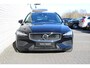 Volvo V60 2.0 B3 Momentum Advantage | Moritz leder Charcoal bekleding | Dealeronderhouden | Getinte ramen | Climate Pack | Park Asist Pack | Camera achter | Zitverlenging voorstoelen | City Safety | Verwarmbare voorstoelen | 2-Zone Climate Control | Volvo on Call | Verwarmbaar stuurwiel |  Apple Carplay & Android Auto |