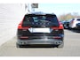 Volvo V60 2.0 B3 Momentum Advantage | Moritz leder Charcoal bekleding | Dealeronderhouden | Getinte ramen | Climate Pack | Park Asist Pack | Camera achter | Zitverlenging voorstoelen | City Safety | Verwarmbare voorstoelen | 2-Zone Climate Control | Volvo on Call | Verwarmbaar stuurwiel |  Apple Carplay & Android Auto |