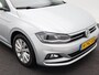 Volkswagen Polo 1.0 TSi Automaat Highline | Panoramadak | Adaptive Cruise | Climate Control | Parkeersensoren | Trekhaak | Carplay | 16 Inch | 69.834 Km!!