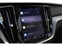 Volvo V60 T6 Plug-in hybrid AWD Plus Bright | Moritz leder Charcoal bekleding | Dealeronderhouden | Long Range | Getinte ramen achter | 19" 5-Triple Spaaks Black / Diamond Cut velgen | Intellisafe Assist | Google Maps | Google Assistant | Camera achter | Elektrisch verstelbare voorstoelen met geheugen |Intellisafe Surround | Verwarmbare voorstoelen | Preconditioning met timer | Verwarmbare achterbank | Adaptive Cruise control | Pilot Assist | Verwarmbaar stuurwiel | Blis | Verlichtingspack 2 |