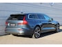 Volvo V60 T6 Plug-in hybrid AWD Plus Bright | Moritz leder Charcoal bekleding | Dealeronderhouden | Long Range | Getinte ramen achter | 19" 5-Triple Spaaks Black / Diamond Cut velgen | Intellisafe Assist | Google Maps | Google Assistant | Camera achter | Elektrisch verstelbare voorstoelen met geheugen |Intellisafe Surround | Verwarmbare voorstoelen | Preconditioning met timer | Verwarmbare achterbank | Adaptive Cruise control | Pilot Assist | Verwarmbaar stuurwiel | Blis | Verlichtingspack 2 |