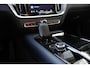 Volvo V60 T6 Plug-in hybrid AWD Plus Bright | Moritz leder Charcoal bekleding | Dealeronderhouden | Long Range | Getinte ramen achter | 19" 5-Triple Spaaks Black / Diamond Cut velgen | Intellisafe Assist | Google Maps | Google Assistant | Camera achter | Elektrisch verstelbare voorstoelen met geheugen |Intellisafe Surround | Verwarmbare voorstoelen | Preconditioning met timer | Verwarmbare achterbank | Adaptive Cruise control | Pilot Assist | Verwarmbaar stuurwiel | Blis | Verlichtingspack 2 |