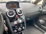 Opel Corsa 1.4-16V Cosmo/ sport pakket/ nap/ dealeronderhouden/ 1jaar apk/ airco/ cruise control/ EL-ramen.