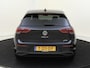 Volkswagen Golf 1.0 eTSI Life | Adaptieve cruise control | CarPlay | Parkeersensoren | Draadloze telefoonlader | Bluetooth | Getint glas | Sfeerverlichting |