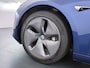 Tesla Model 3 SR Plus 325PK Lmv 18" AutoPilot FSD Leder Pano-dak Adaptive-Cruise Camera's Elektr.-Stuur+Stoelen+Spiegels+Geheugen+Easy-Entry+Verwarmde stoelen Park assistent Pdc WIFI Lane-Assist Speed-Assist Navi LED Comfortstoelen ACC DAB Voorverwarmen interieur via App Keyless One-Pedal-Drive 1e Eigenaar Origineel Nederlandse Auto