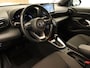 Toyota Yaris Cross 1.5 VVT-I Dynamic - ORIGINEEL NEDERLANDSE AUTO - TREKHAAK 1350KG GEREMD TREKGEWICHT - BENZINE! - APPLE CARPLAY/ANDROID AUTO - KEYLESS ENRTY & START - ADAPTIVE CONTROL - NAVIGATIE