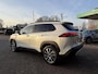 Toyota Corolla Cross 2.0 High Power Hybrid First Edition NAVIGATIE | STOELVERWARMING | PARKEERSENSOREN | AIRCO/ECC | CRUISE CONTROL | LED VERLICHTING | ACHTERUIT RIJ CAMERA |