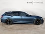 BMW 3-Serie 330e | M-Sport | pano innovation | elektrische trekhaak | head-up