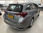 Toyota Auris 1.8 Hybride Navigatie ECC Winterpakket LM Parkeerhulp
