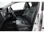 Toyota Yaris 1.3 VVT-i Dynamic | Origineel NL | Trekhaak | Navigatie | Leder | Keyless | Stoelverwarming | Cruise Control | Clima | Camera | Premium audio | 16 inch | Bluetooth