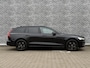 Volvo V60 T8 Plug-in hybrid AWD Plus Dark Performance Black Edition | Panoramadak | Harman Kardon | Extra geting glas | 19 inch | Polestar Optimalisatie|