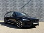 Volvo V60 T8 Plug-in hybrid AWD Plus Dark Performance Black Edition | Panoramadak | Harman Kardon | Extra geting glas | 19 inch | Polestar Optimalisatie|