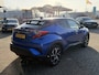Toyota C-HR 1.8 Hybrid Bi-Tone AUTOMAAT | APPLE CARPLAY | CAMERA | NAVIGATIE | AIRCO/EC | CRUISECONTROL | PARKEERSENSOREN | TREKHAAK | DAB RADIO | LED VERLICHTING | STOELVERWARMING |
