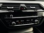 BMW 5-Serie Touring 520i High Executive Edition | Carplay | Trekhaak | LED | Verwarmde voorstoelen | Ambiance verlichting |