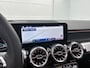 Mercedes-Benz GLB 200 Business Solution AMG 7p. | Premium Plus pakket | Trekhaak | Nightpakket | Head-up display | Panoramaschuifdak | 360° camera | Derde zitrij  | Multibeam LED | Memorypakket | Augmented Reality navigatie |