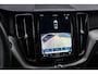 Volvo XC60 Plug-in Hybrid T6 AWD Ultimate Bright | Long Range | Panoramadak | Head-up display | 360 camera | Adaptive cruise control | Stoel- en stuurverwarming | Standkachel | Actieve LED koplampen | Google Maps navigatie | Apple Carplay / Android Auto |