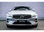 Volvo XC60 Plug-in Hybrid T6 AWD Ultimate Bright | Long Range | SOH 100% | Panoramadak | Head-up display | 360 camera | Adaptive cruise control | Stoel- en stuurverwarming | Standkachel | Actieve LED koplampen | Google Maps navigatie | Apple Carplay / Android Auto |