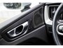 Volvo XC60 Plug-in Hybrid T6 AWD Ultimate Bright | Long Range | Panoramadak | Head-up display | 360 camera | Adaptive cruise control | Stoel- en stuurverwarming | Standkachel | Actieve LED koplampen | Google Maps navigatie | Apple Carplay / Android Auto |