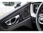Volvo XC60 Plug-in Hybrid T6 AWD Ultimate Bright | Long Range | Panoramadak | Head-up display | 360 camera | Adaptive cruise control | Stoel- en stuurverwarming | Standkachel | Actieve LED koplampen | Google Maps navigatie | Apple Carplay / Android Auto |