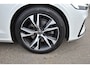 Volvo V60 2.0 B4 R-Design , VIRTUAL COCKPIT , NAVI ,ST + STUUR VERW , LED KOPL ,