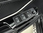 Toyota C-HR 1.8 Hybrid Adventure | Stoelverwarming |   Parkeercamera |