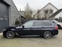 BMW 5-Serie Touring 520d xDrive High Executive M-Sport | Panoramadak | Camera | Elektrische Trekhaak | Elektrische Achterklep |