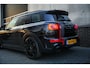 MINI Clubman Mini 2.0 Cooper S Chili Serious Business NL-Auto/ Pano-Dak/ H&K/ Keyless/ Mini-Yours/ Uitlaatklep/ Stoel-Verw./ Int.Verl./ Adapt. Led/ Cruise/ 19''LMV