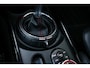 MINI Clubman Mini 2.0 Cooper S Chili Serious Business NL-Auto/ Pano-Dak/ H&K/ Keyless/ Mini-Yours/ Uitlaatklep/ Stoel-Verw./ Int.Verl./ Adapt. Led/ Cruise/ 19''LMV