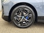 BMW iX xDrive50 Business Edition Plus 112 kWh | Nieuwprijs €128.798,-!!/NL Auto/1e Eig./Luchtvering/Navi/Pano.Dak/Leder/Elektr.Wegklapbare Trekhaak/Apple Car-Play-Android Auto