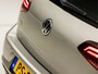 Volkswagen Golf 1.4 TSI Sportline (4 CILINDER, APPLE CARPLAY, GROOT NAVI, ALCANTARA, CLIMATE, STOELVERWARMING, SPORTSTOELEN, ADAPTIVE CRUISE, GETINT GLAS, PARKEERSENSOREN, LM VELGEN, NIEUWSTAAT)