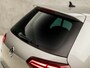 Volkswagen Golf 1.4 TSI Sportline (4 CILINDER, APPLE CARPLAY, GROOT NAVI, ALCANTARA, CLIMATE, STOELVERWARMING, SPORTSTOELEN, ADAPTIVE CRUISE, GETINT GLAS, PARKEERSENSOREN, LM VELGEN, NIEUWSTAAT)