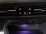 Volkswagen Golf 2.0 TSI GTI / 245pk / Achteruitrij camera / Dodehoek assistent / Stoel en stuurverwarming /