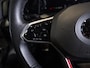 Volkswagen Golf 2.0 TSI GTI / 245pk / Achteruitrij camera / Dodehoek assistent / Stoel en stuurverwarming /
