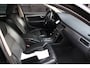 Volvo V70 2.5T Momentum Xenon/Half-Leer/Stoelverwarming/parkeersensor/Apk 01-2027