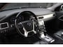 Volvo V70 2.5T Momentum Xenon/Half-Leer/Stoelverwarming/parkeersensor/Apk 01-2027